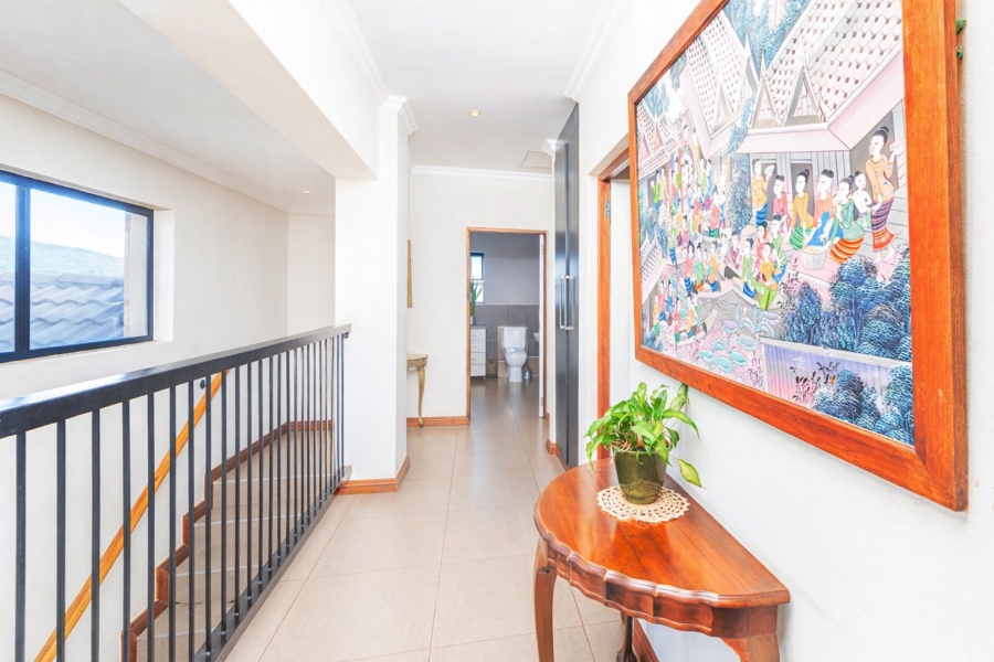 5 Bedroom Property for Sale in Xanadu Eco Park North West